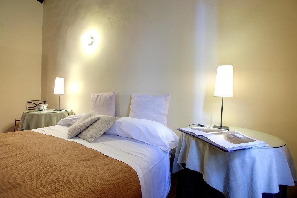Pitti Living B&B Florens Rum bild